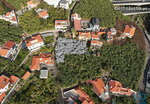 Terreno em Madeira de 650,00 m²
