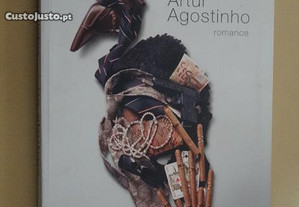 "Os Abutres" de Artur Agostinho