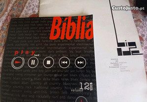 Revistas literárias Big Ode e Bíblia
