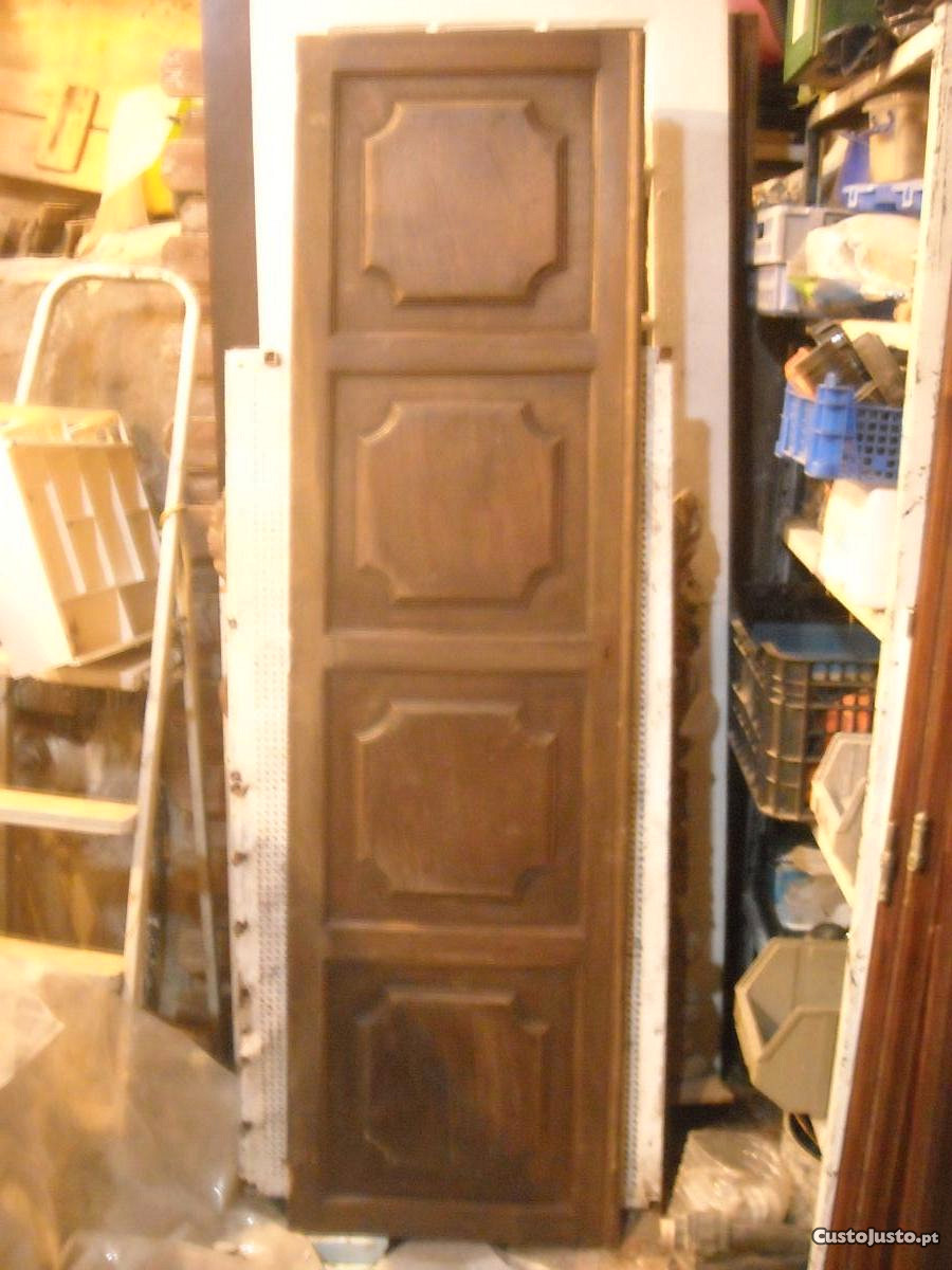 Porta roupeiro antiga em madeira nobre decoracao