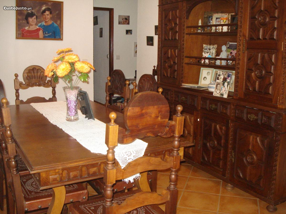 Mobília de sala de jantar à venda Móveis & Decoração