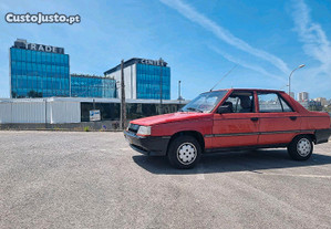 Renault 9 TL verdadeiro classico