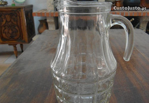 jarro antigo em vidro da cisper