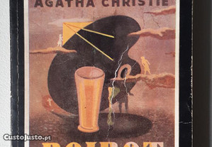 Poirot Desvenda o Passado, de Agatha Christie