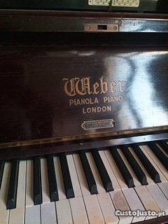 Pianola piano Weber, London.