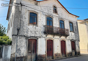 Moradia em Troviscal, Castanheira de Pêra
