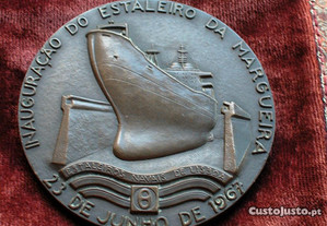 Medalha da inauguração do estaleiro da Margueira.