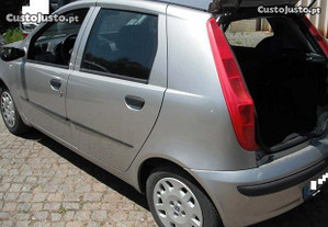 Carro Mot: 188a4000 Fiat Punto 2001 1.2 60cv 3p Preto Gasolina