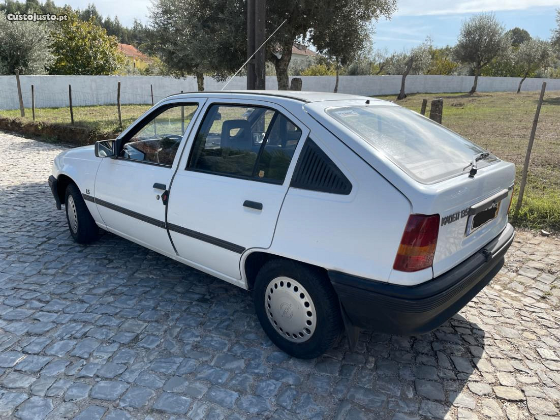 Opel Kadett 1.3S
