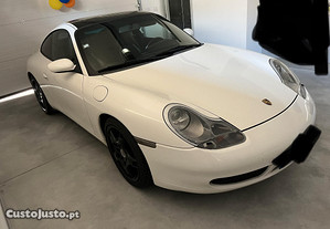 Porsche 996 Carrera 4 - 00