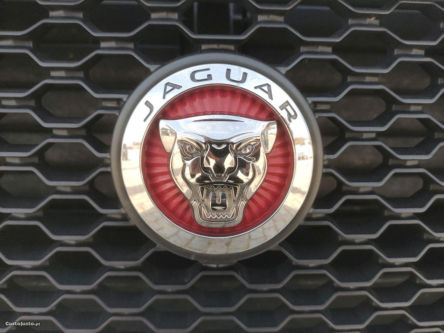Jaguar XE Crédito 24horas