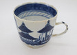 Chávena recortada porcelana Chinesa Fluvial Pagode