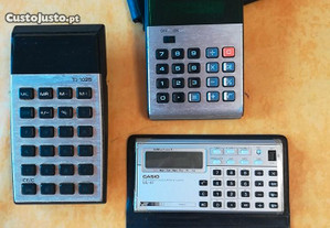 Máquinas calculadoras portáteis vintage (anos 70)