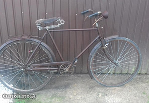 Bicicleta pasteleira antiga roda 28