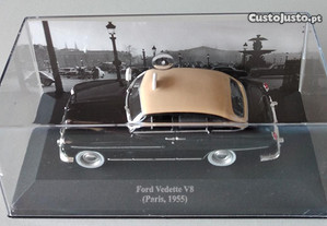 * Miniatura 1:43 Colecção "Táxis do Mundo" Ford Vedette V8 (1955) Paris 2ª Série