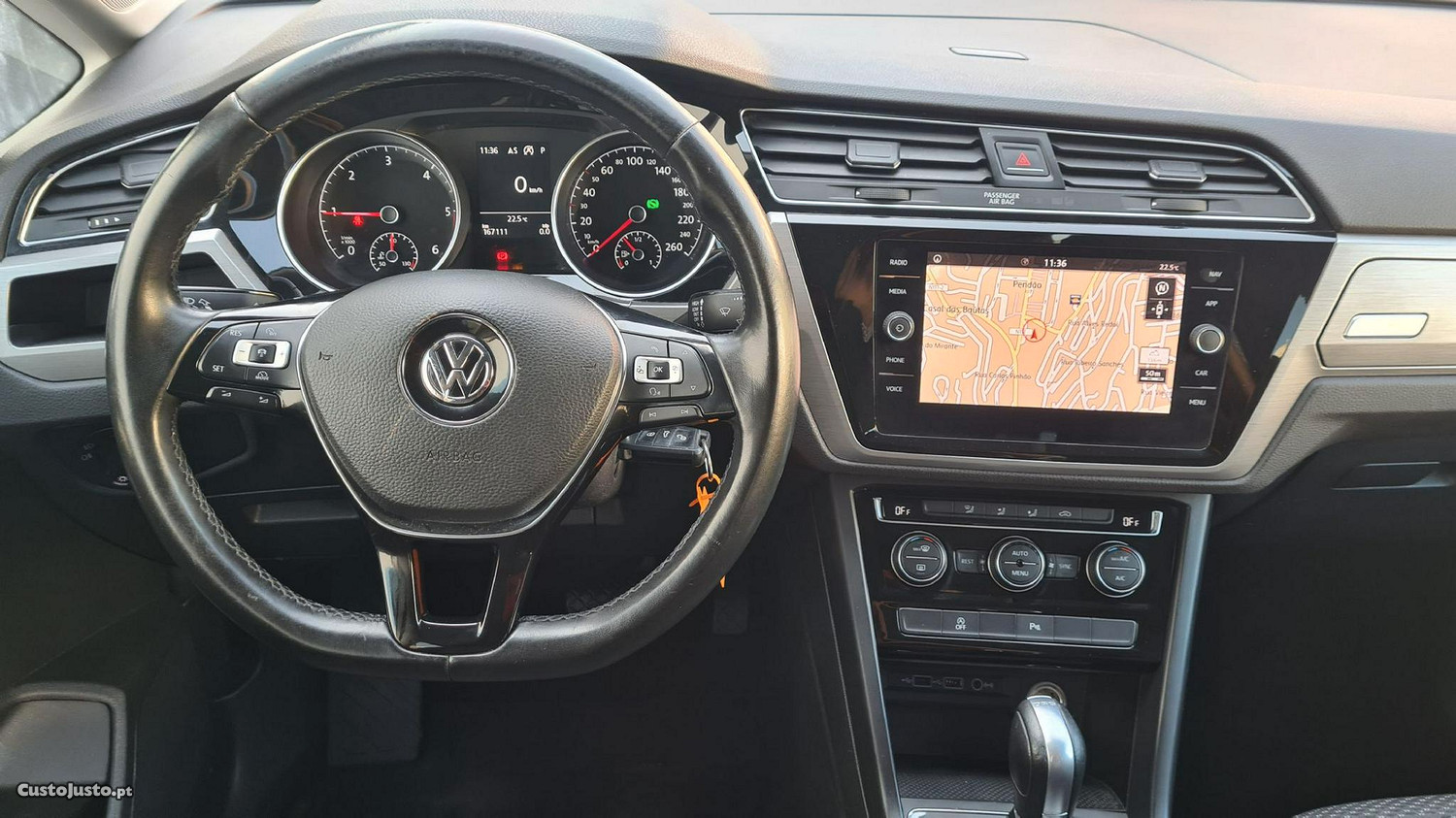 VW Touran 1.6 TDi Confortline DSG