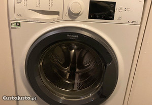 Máquina de lavar roupa Ariston 8 Kg