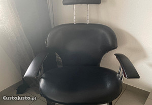 Cadeira de barbeiro300