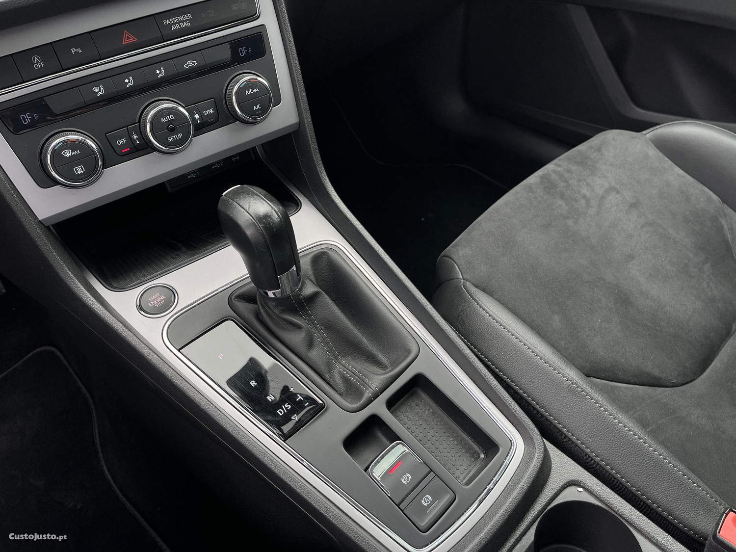 Seat Leon 1.6 TDI Xcellence | Automático