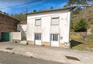 Casa de aldeia T2 em Coimbra de 167,00 m²