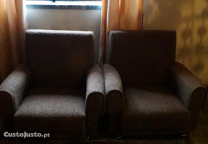 Dois mini sofas antigos
