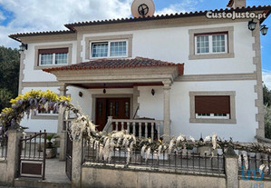 Casa / Villa T3 em Vila Real de 361,00 m²