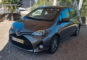 Toyota Yaris 1.0 VVT-I CONFORT+PACK STYLE+ PACK TECHNO