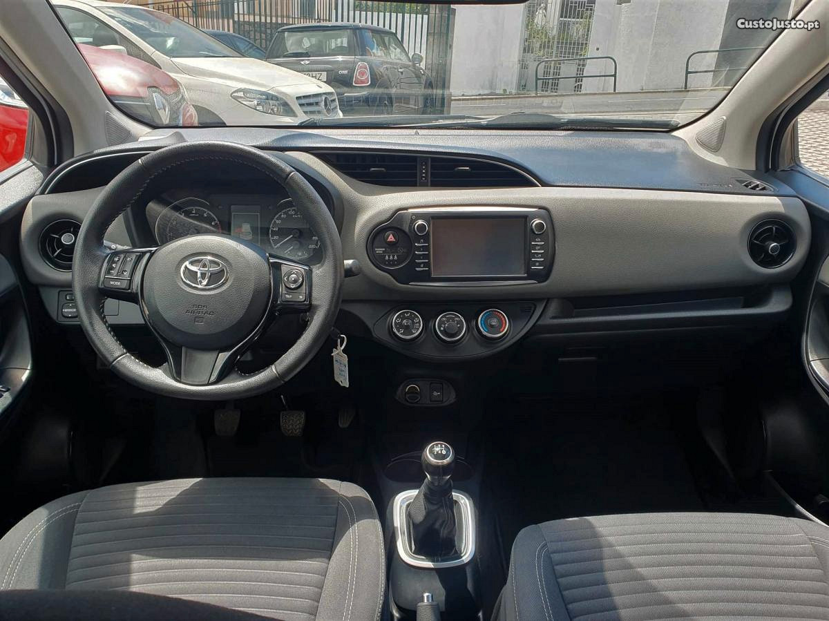 Toyota Yaris 1.0 vvti