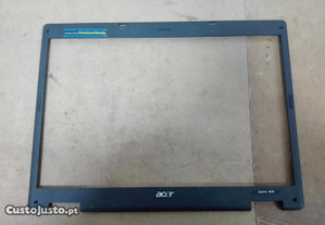 Moldura LCD Acer Aspire - Usada