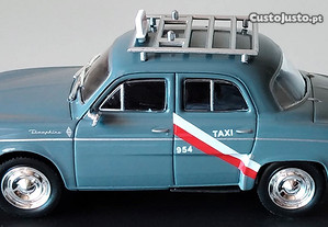 * Miniatura 1:43 Colecção "Táxis do Mundo" Renault Dauphine (1962) Bilbau 2ª Série