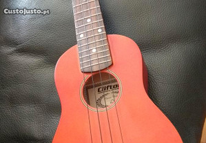 ukulele CLIFTON com cravelhas metalicas