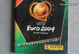 Caderneta de cromos de futebol vazia Euro 2004 (versão pocket) Panini