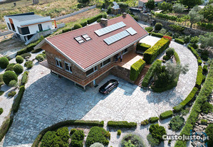 Casa T5 em Vila Real de 583,00 m²