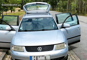 VW Passat 1.9 TDI 115 CV - 00