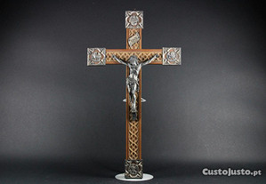 Crucifixo Antigo