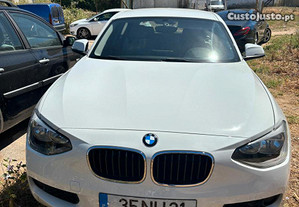 BMW 118 2.0 Diesel(utomtico)literalmente impecvel! - 12