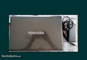 Portátil Toshiba L500 PRO