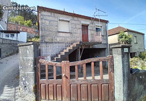 Casa de aldeia T2 em Viana do Castelo de 156,00 m