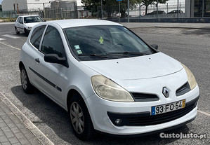 Renault Clio 3 - 08