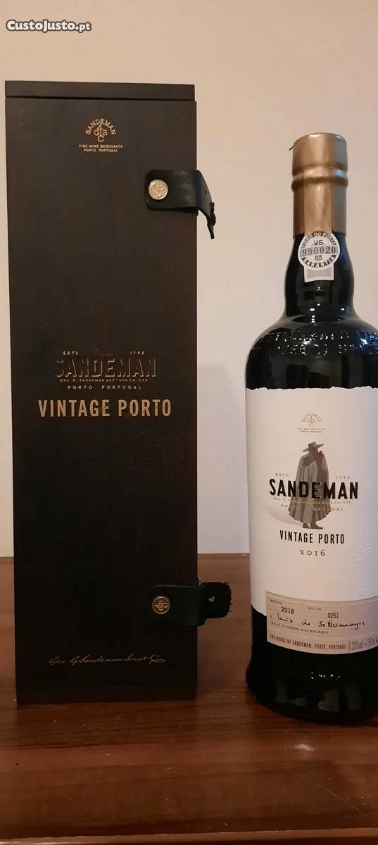 Vinho Porto Sandeman Vintage 2016 c/ caixa Madeira