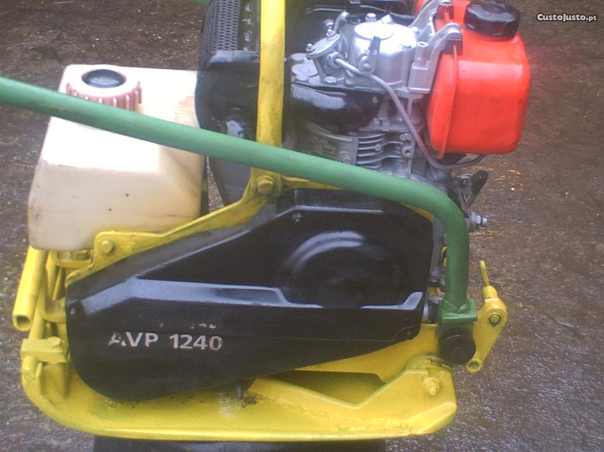 Placa compactadora vibratoria diesel amman avp1240
