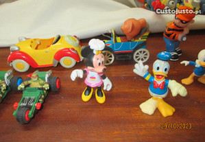 Donald, Minnie, Tartarugas ninja e outros em bonecos pvc