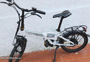 Bicicleta eléctrica dobrável Coluer