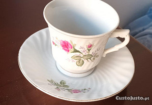 Chávenas de Café e Chá com Pires (Porcelana Chinesa)