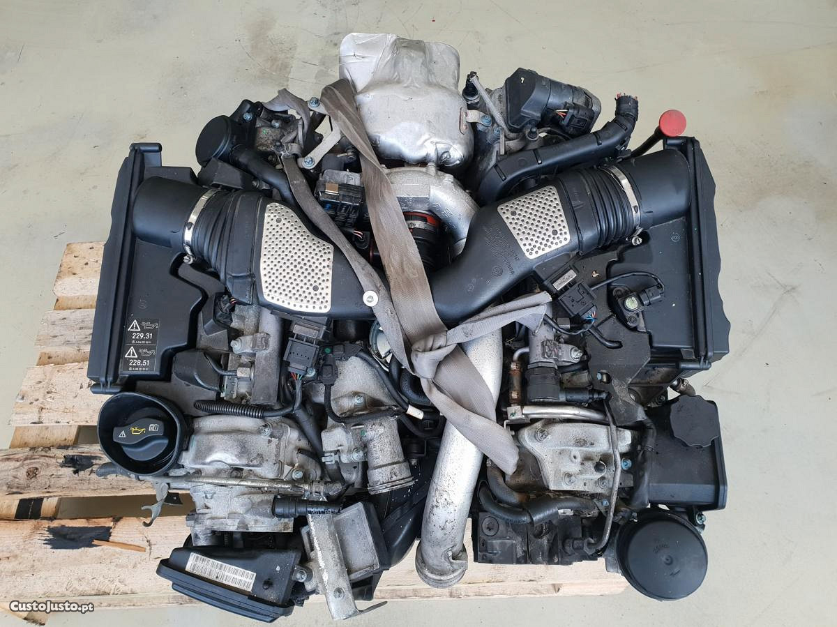 Motor Mercedes CLK 3.0 CDI V6 de 255cv ref 642 910 à