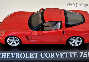 Miniatura 1:43 DREAM CARS Chevrolet Corvette Z51 (2004)