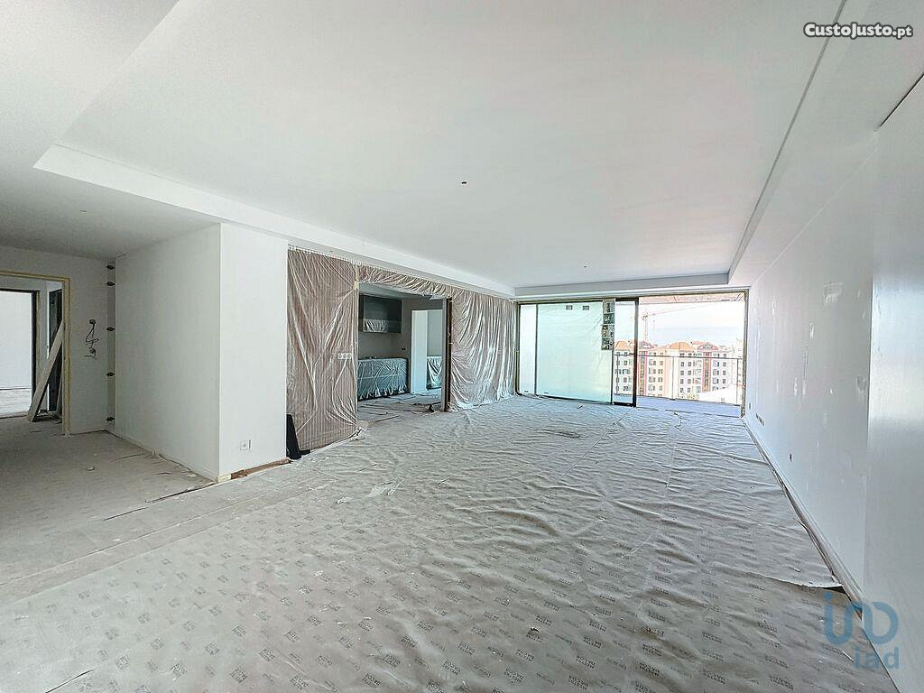 Apartamento T3 em Madeira de 168,00 m²