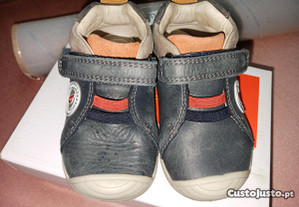 Sapatos Bebé Biomecanics Pele Azul - Tam. 21 - USADOS