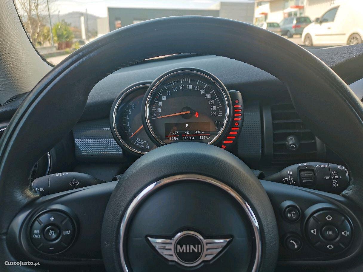 MINI Cooper 1.5 Turbo 136cv Automático
