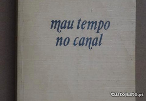 "Mau Tempo no Canal" de Vitorino Nemésio